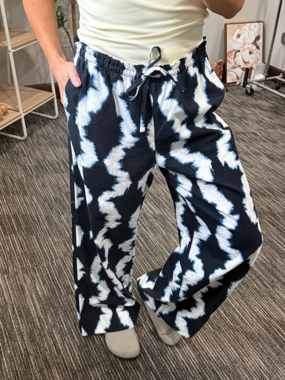 Tie-Dye Wide Leg Drawstring Pants